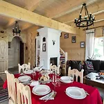 Chalet Tatrytop Miskowa Ostoja Wellness Chalet *